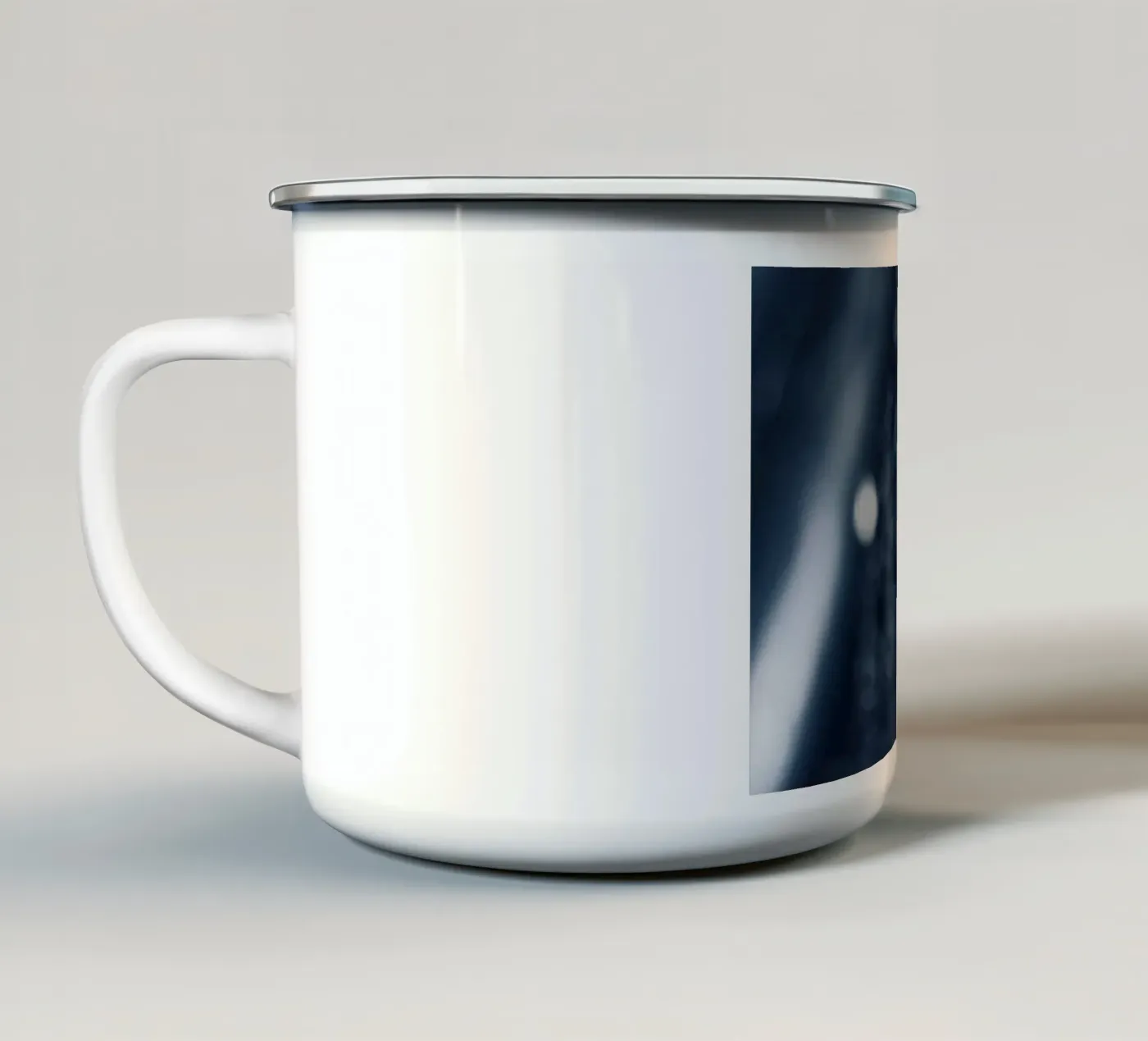 Deep Down emaille mok van ChiasMata CozMos