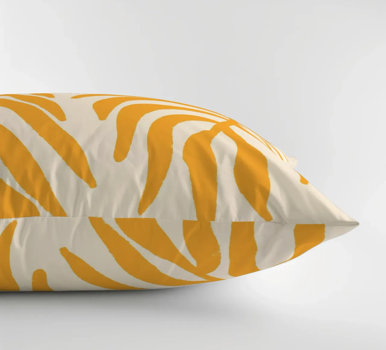 Silhouette jaune Branche texturée 1 coussin de Wackapacka