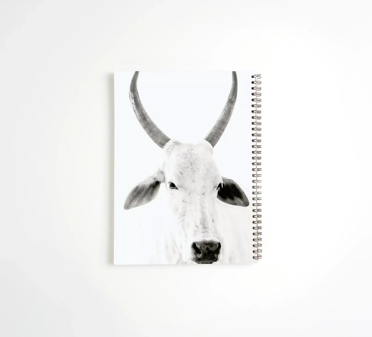 White Cow Ringbuch von Victoria Frost