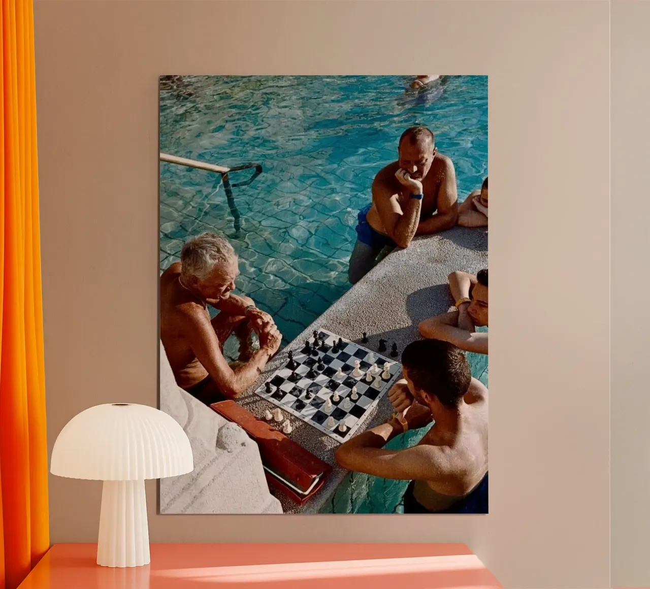 Checkmate Retro Print, Vintage Poster, Pool Print poster avec cadre en plastique de TheTravelClub