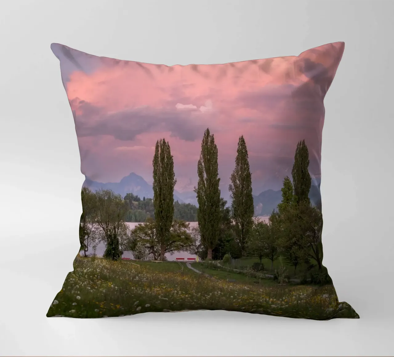 Lucerna: tramonto al Museo Richard Wagner di Wiese cuscino da LucernePictures