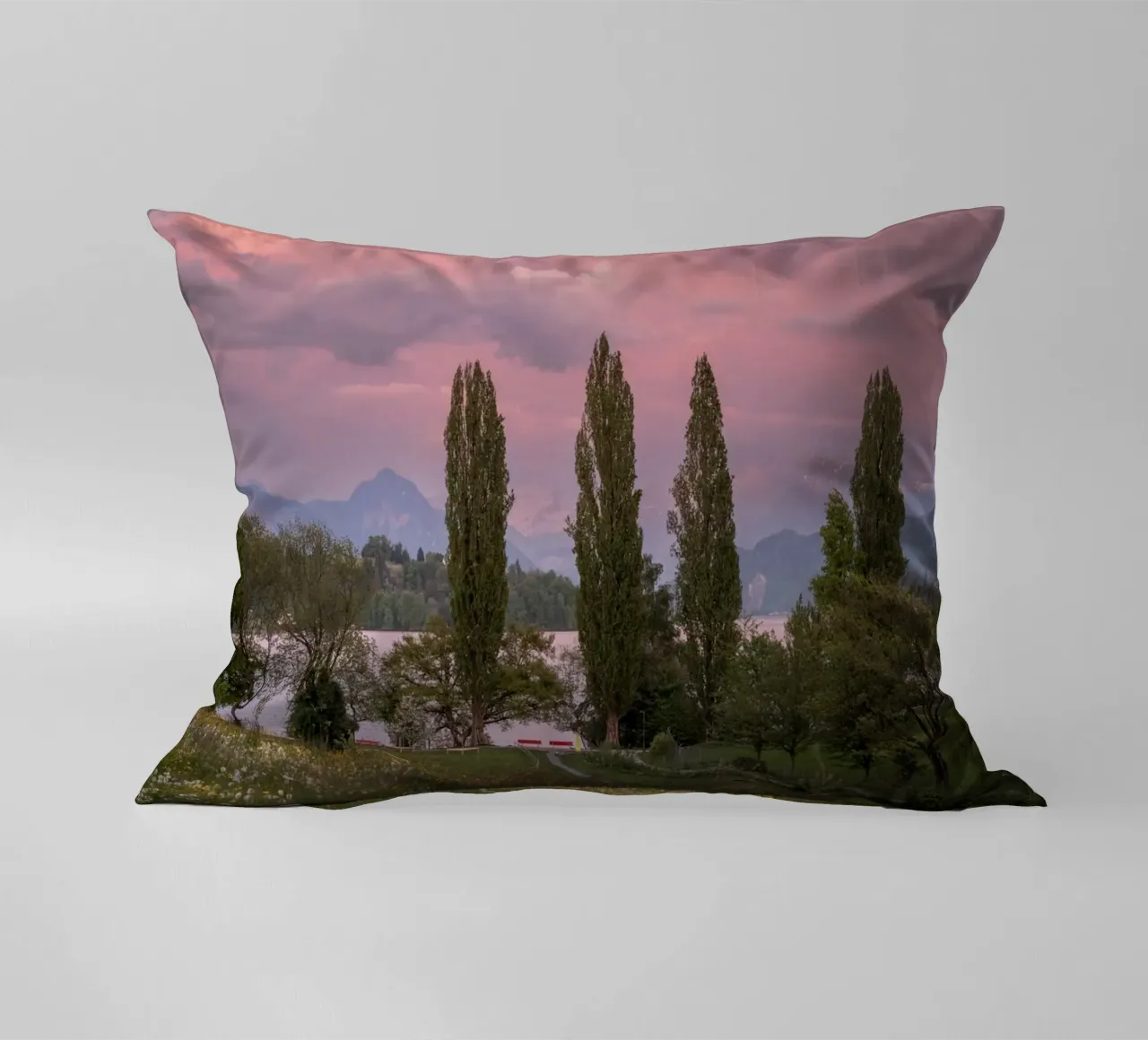Lucerna: tramonto al Museo Richard Wagner di Wiese cuscino da LucernePictures