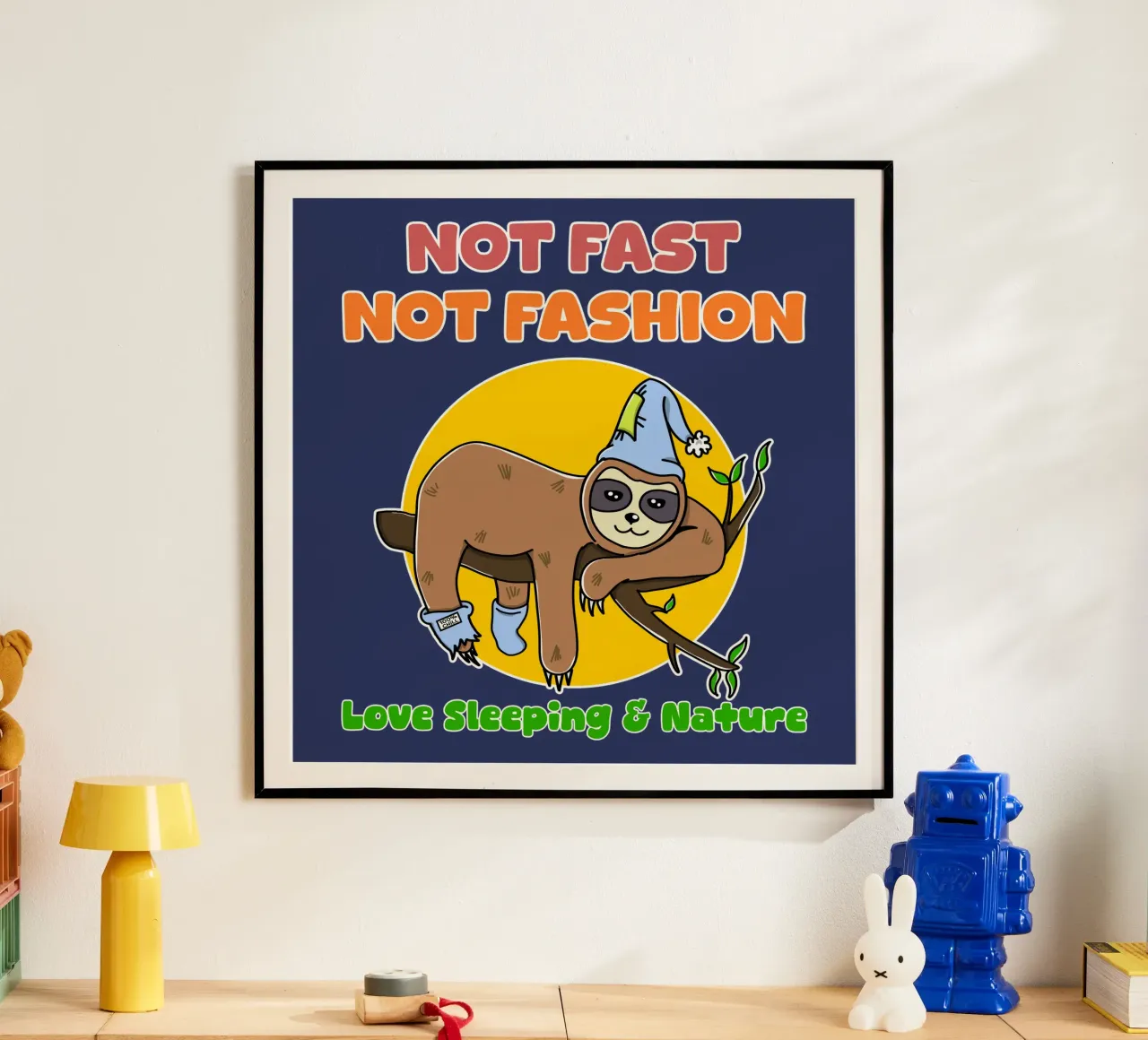 Paresseux Paresseux Mignon Pas Rapide Amoureux de la Nature Dormant poster avec cadre en bois de sillyindustries
