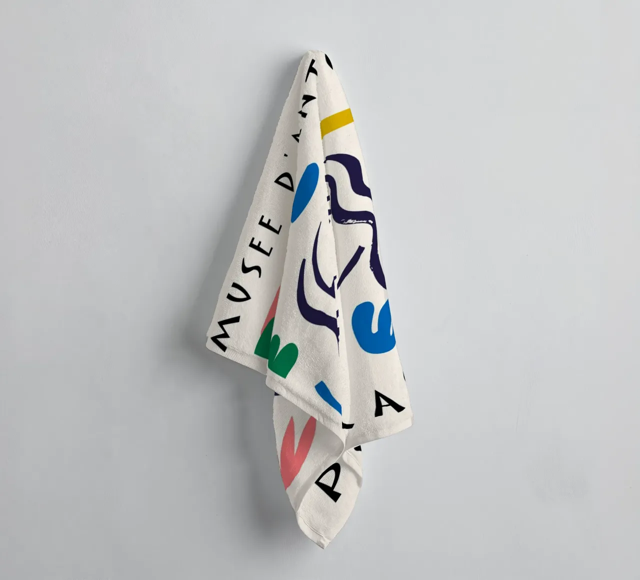 Poster astratto colorato Picasso Musee d'Antibes asciugamano da bagno da NorwesClub