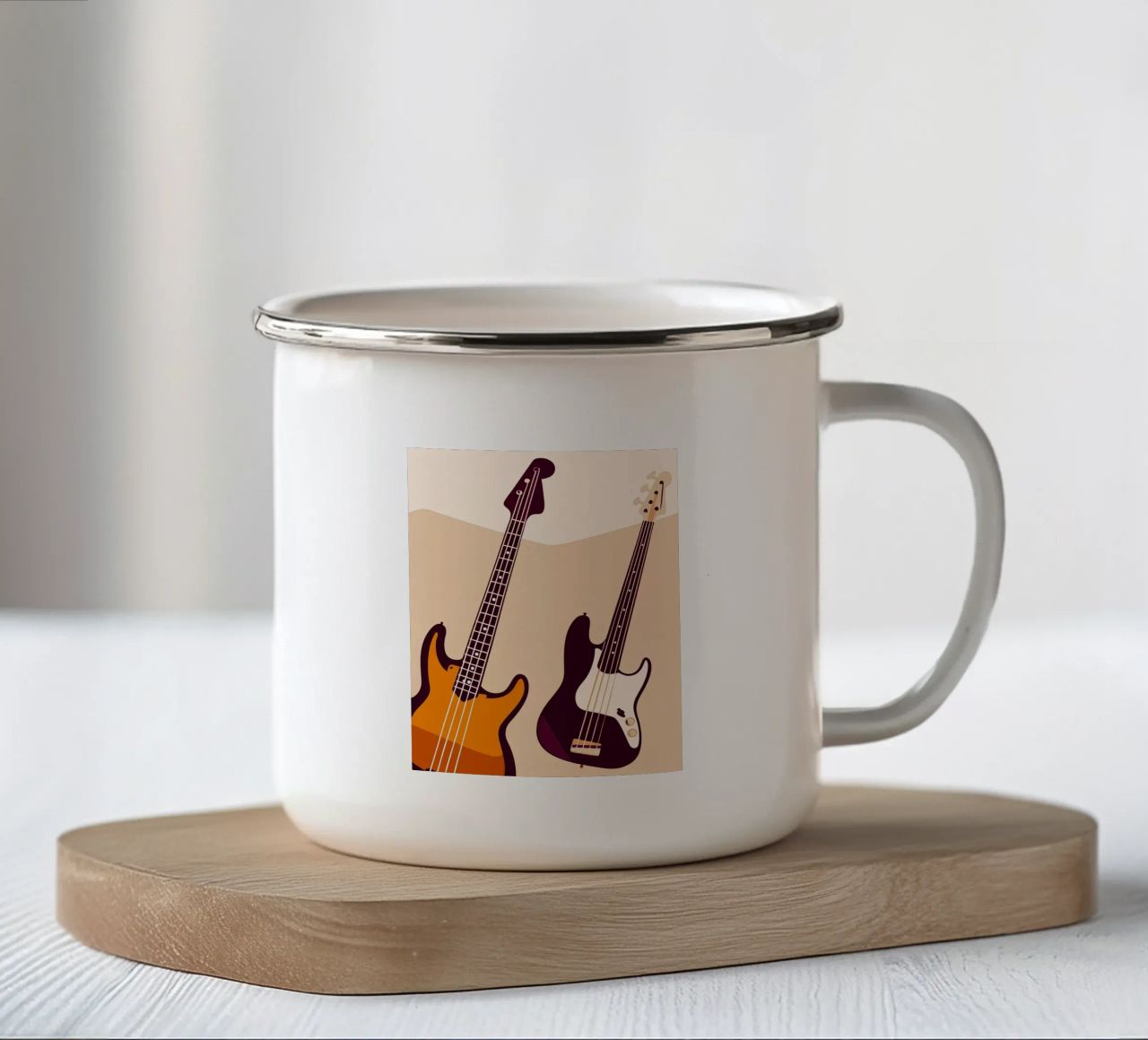 Due chitarre tazza in smalto da MUSIC EDITION