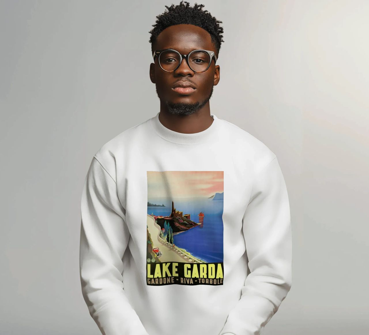Lake Garda Sweatshirt von ARTOTHEK