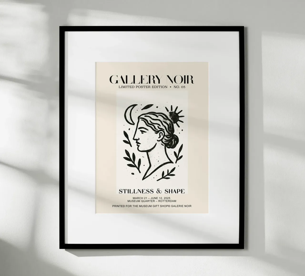 Gallery Noir No 05 poster con telaio in alluminio da treechild