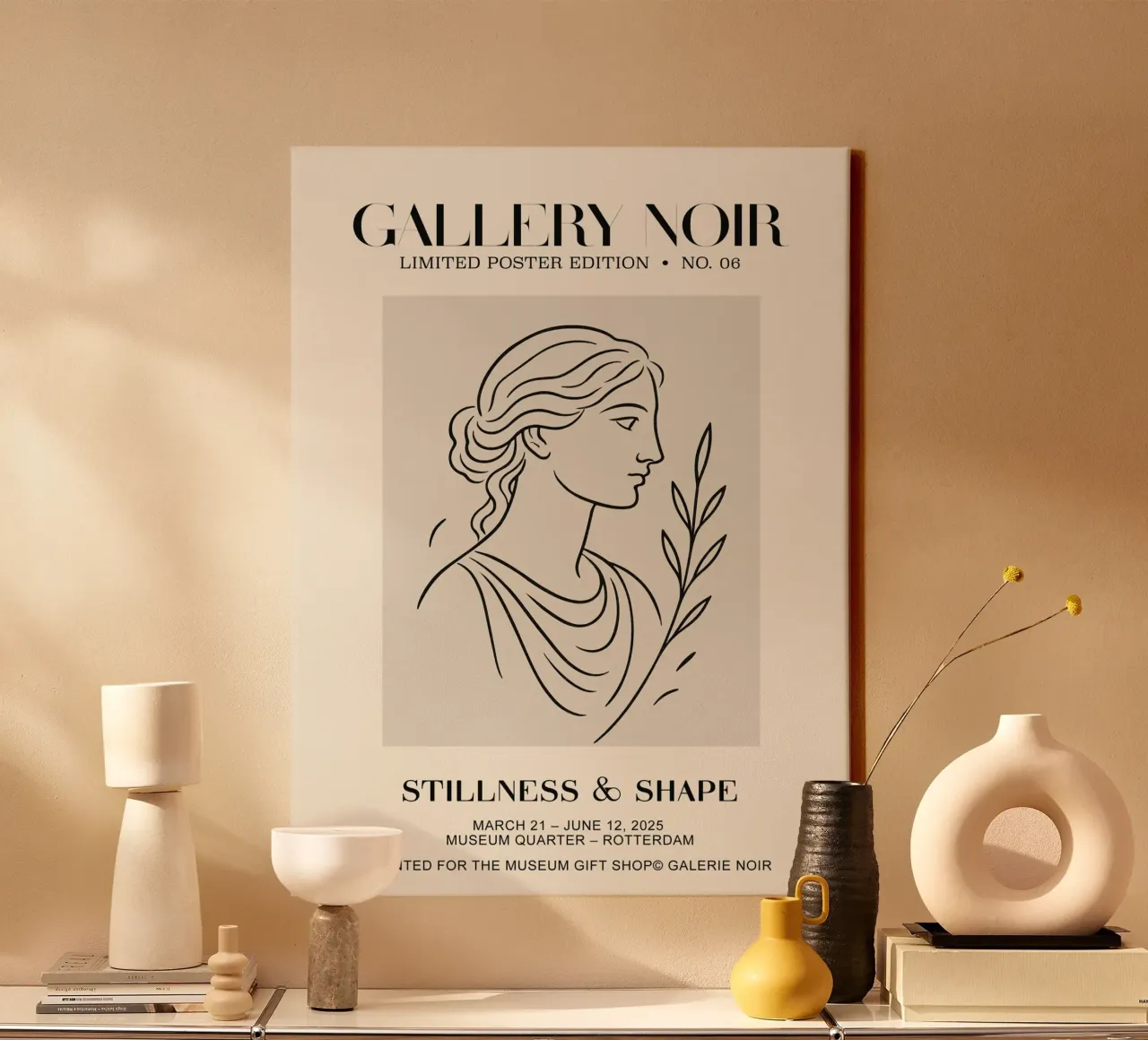 Gallery Noir No 06 tela con Cornice a cassetta da treechild