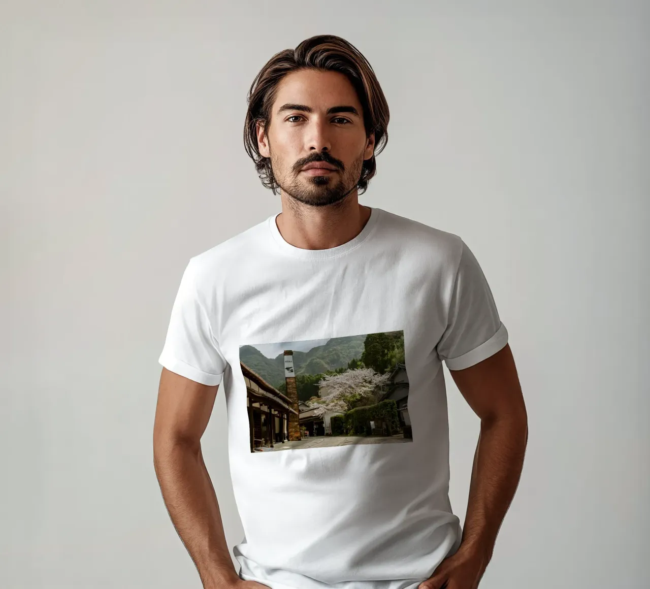 Fiori di ciliegio di Okawachiyama - Kyushu, Giappone t-shirt da Marcel Bisig