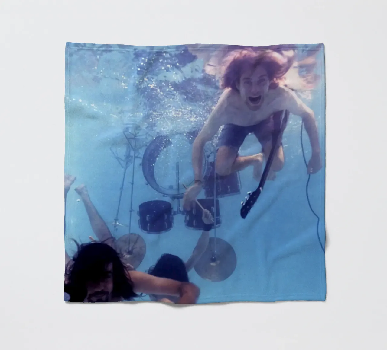 Nirvana sott'acqua coperta in pile da HUMMERSONIC