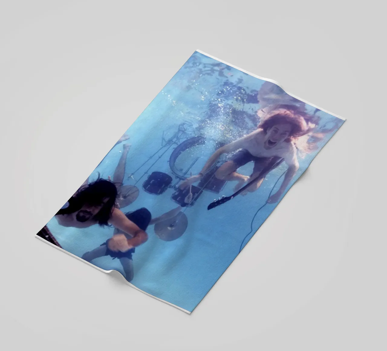 Nirvana sott'acqua telo mare da HUMMERSONIC