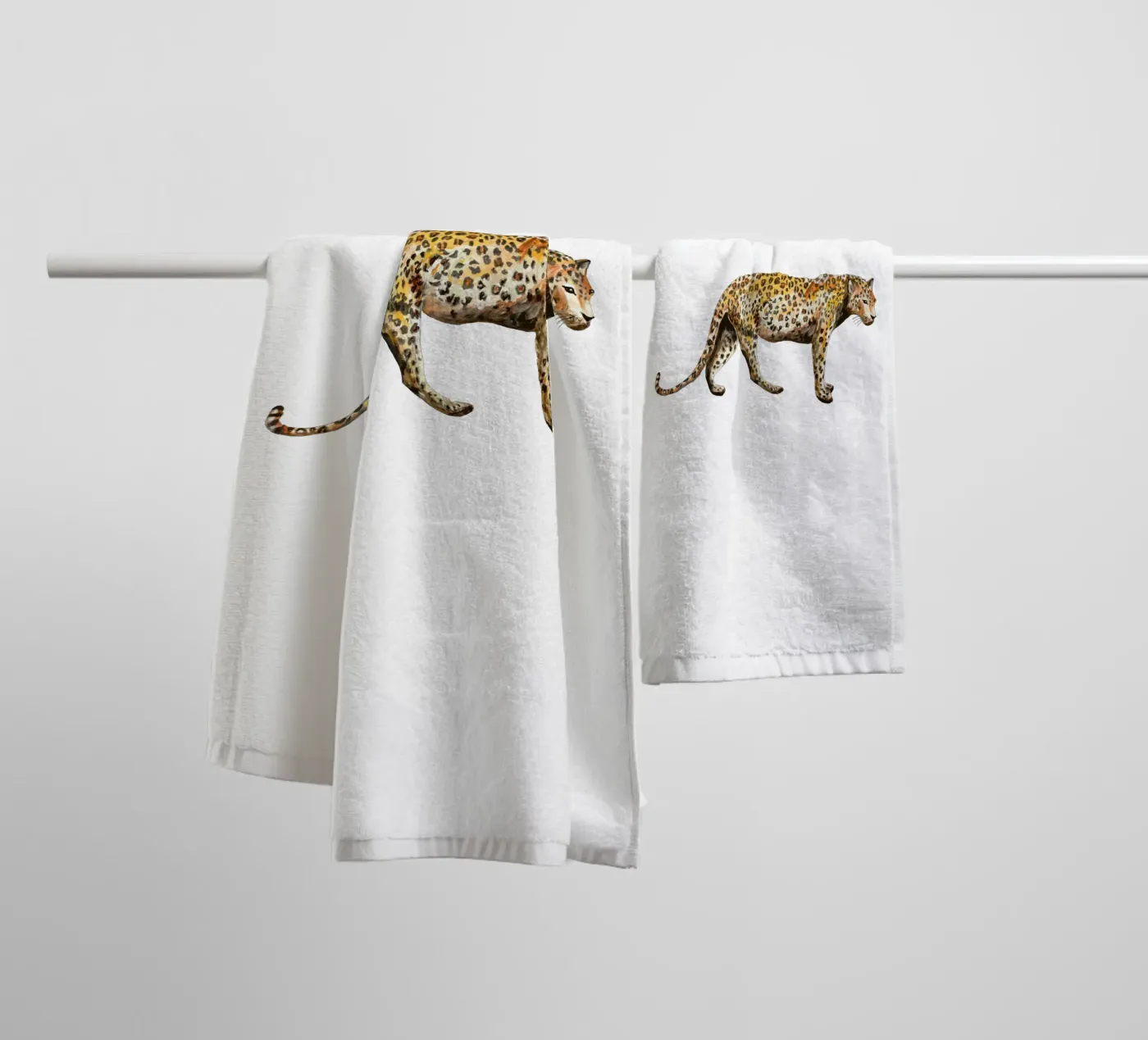 Leopard asciugamano da bagno da Femke Zwaan