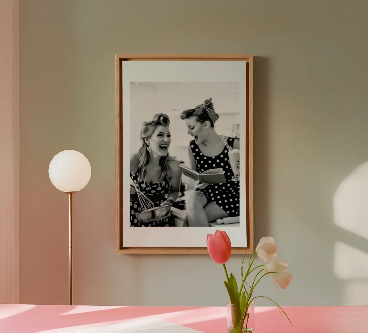 Polka Dots II tela con Cornice a cassetta da Runway Collective