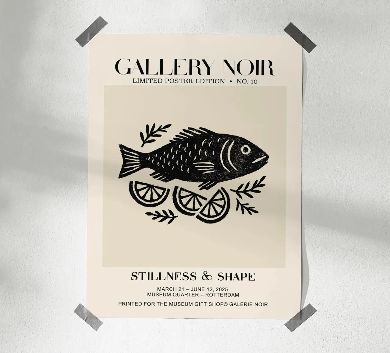 Gallery Noir No 10 poster con telaio in legno da treechild