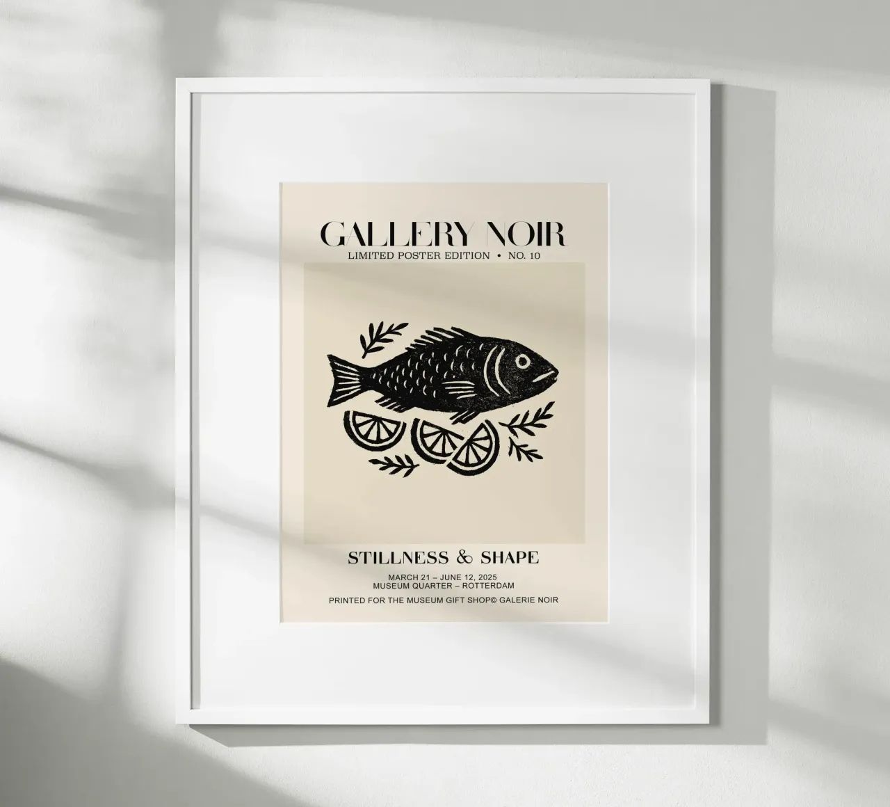 Gallery Noir No 10 poster con telaio in legno da treechild
