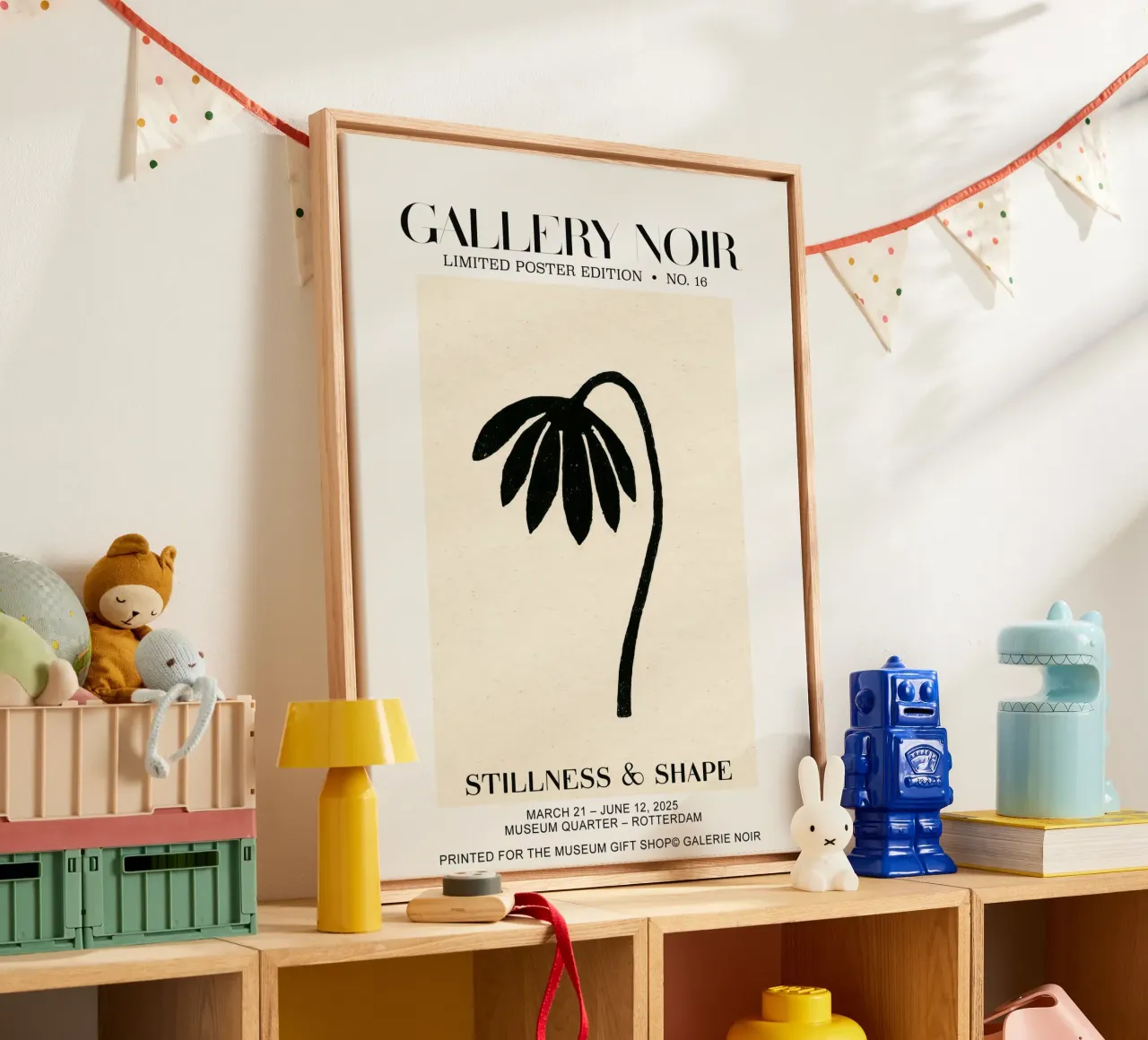 Gallery Noir No 16 tela con Cornice a cassetta da treechild