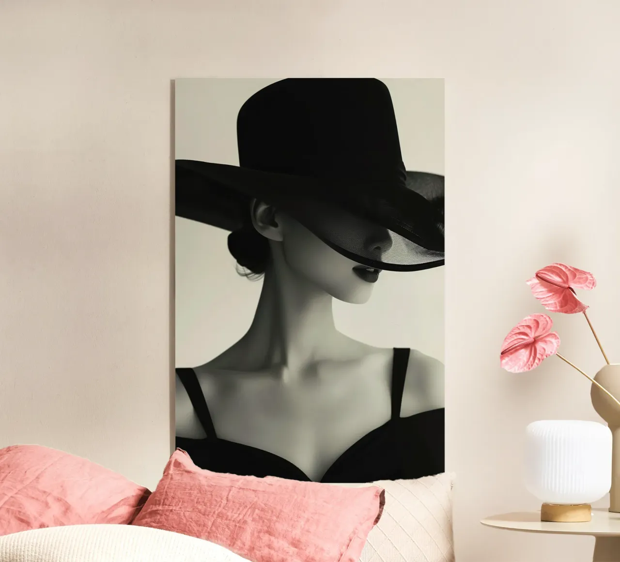 Donne e cappello nero plexiglass da Lorraine Mooore