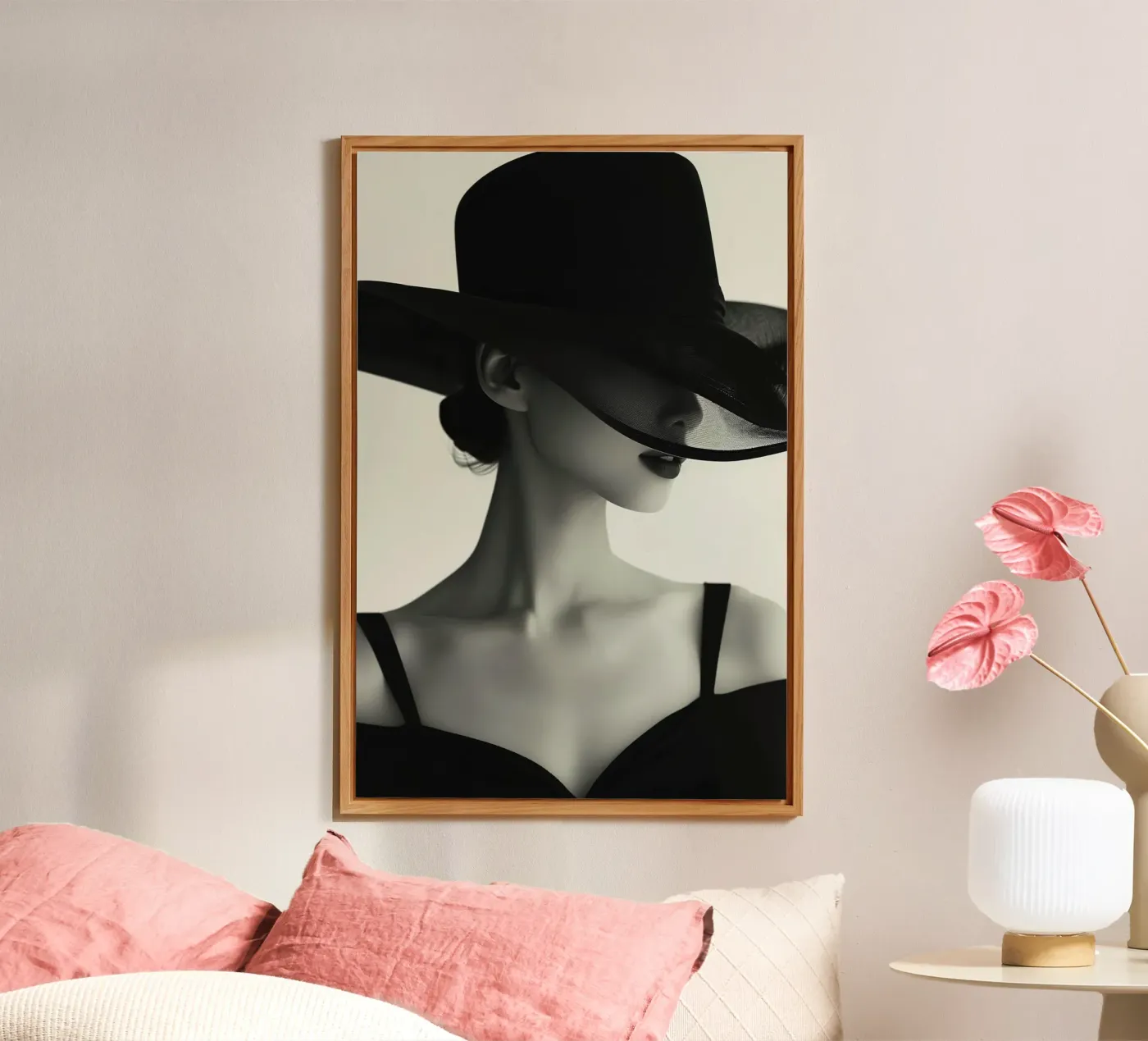 Donne e cappello nero alluminio dibond da Lorraine Mooore