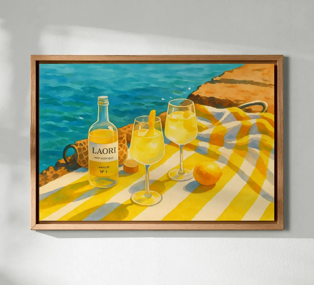 Bevanda rinfrescante agli agrumi di Amalfi in riva al mare tela con Cornice a cassetta da Aquarevo