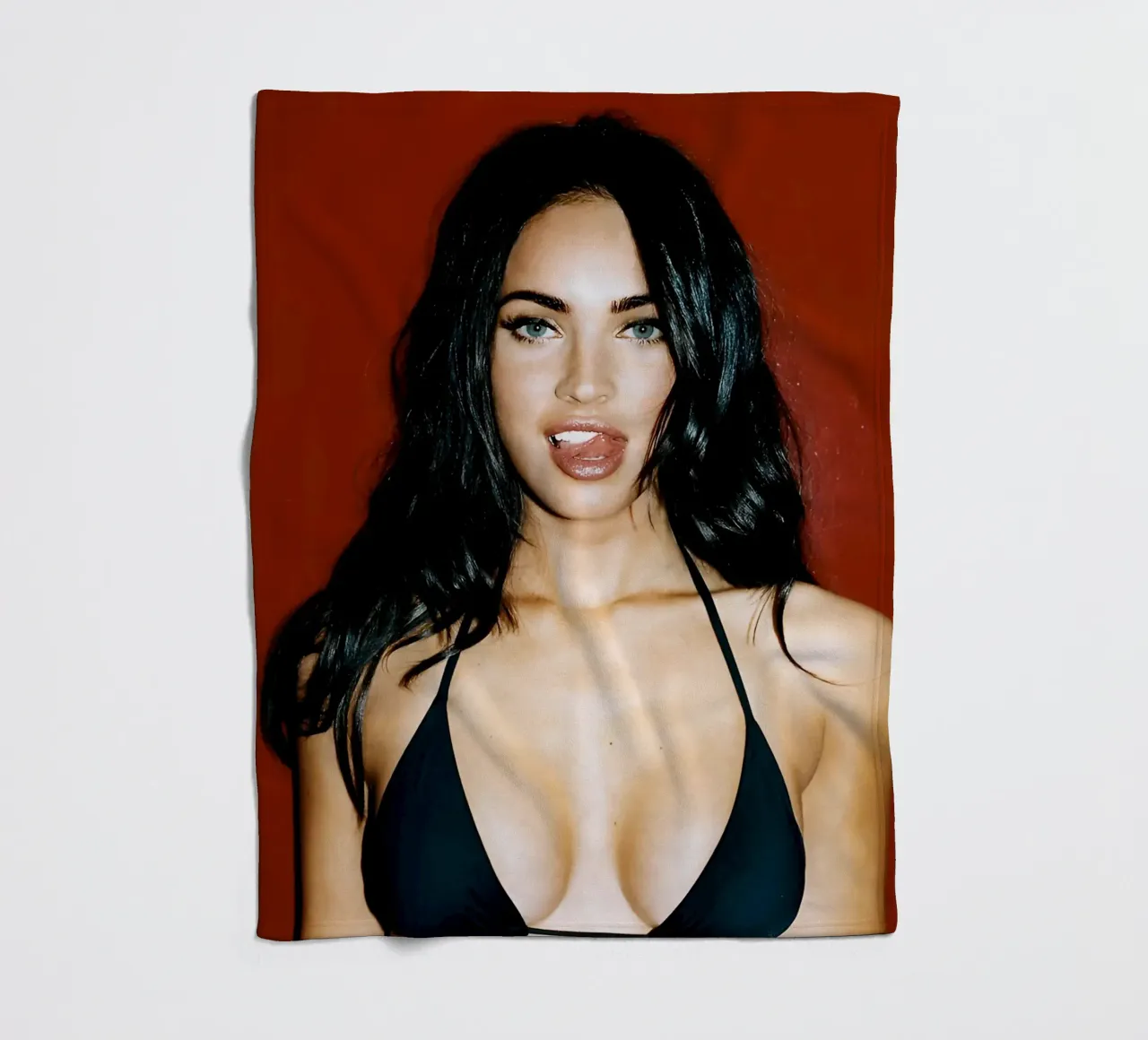 Bikini nero coperta in pile da Takeme