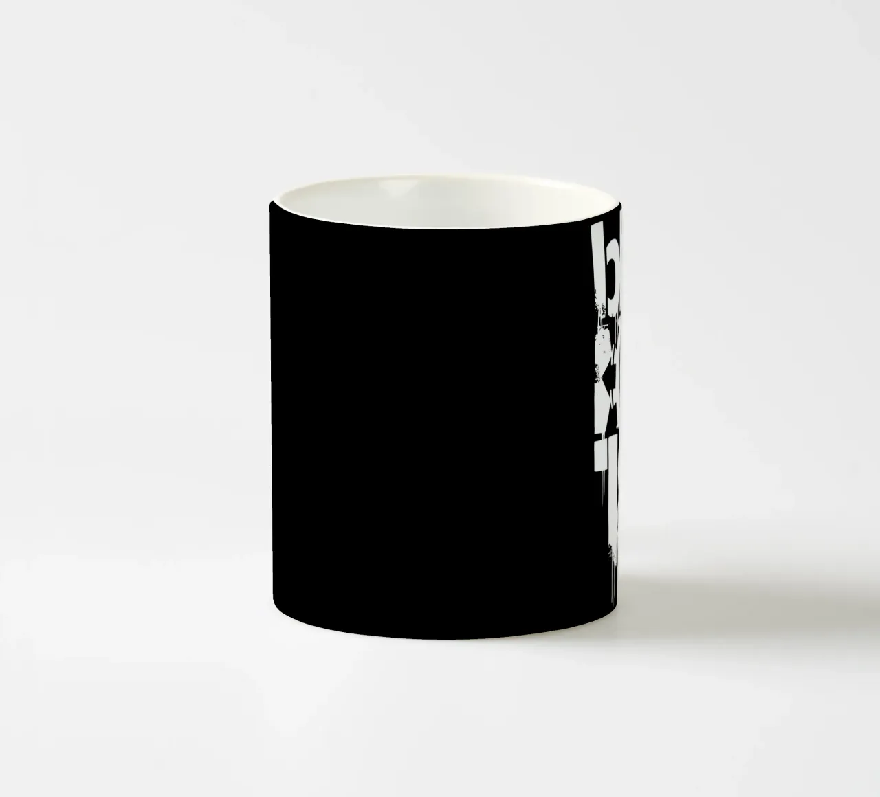 Logo bianco tazza in ceramica da Jason Lavelle