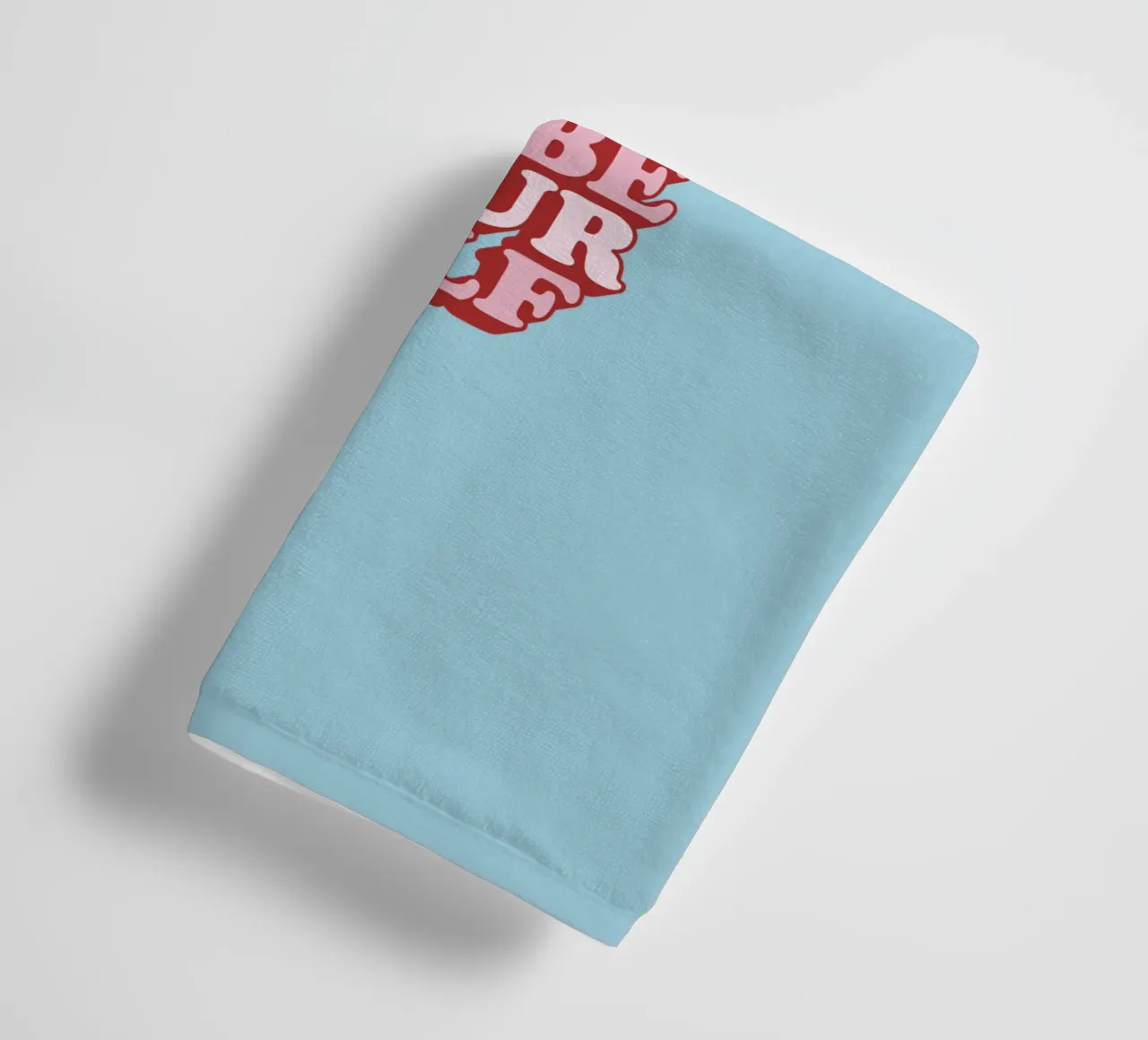 Schönheit beginnt in dem Moment, in dem du dich entscheidest, du selbst zu sein Print Handtuch von THE MOTIVATED TYPE