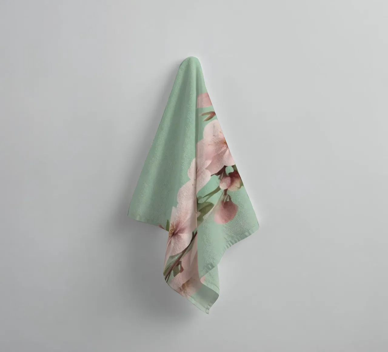 Bellissimo ramo di fiori di ciliegio con delicati fiori rosa asciugamano da bagno da DesignDoodle