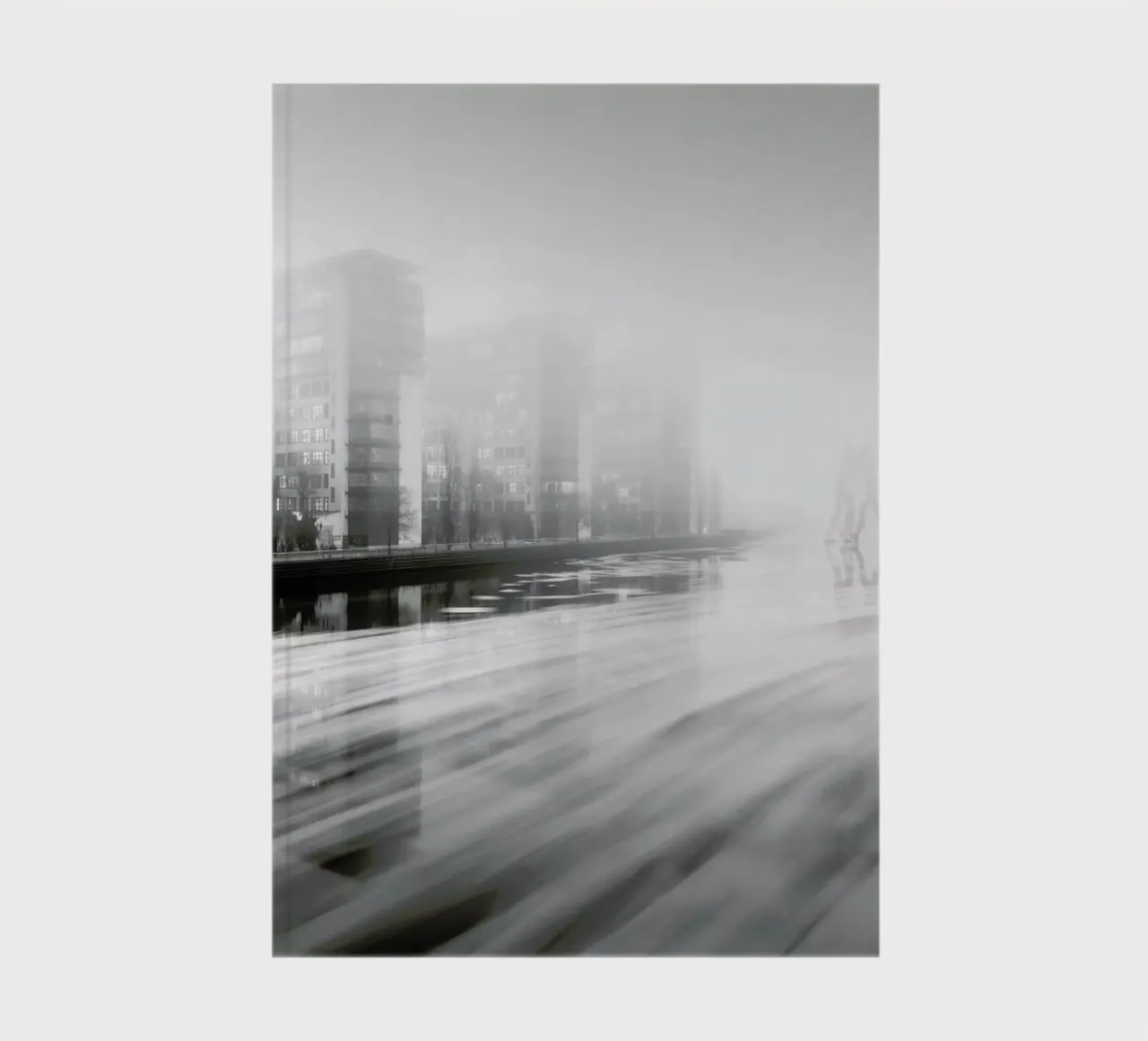 Molecule Men On Ice Ii | Berlin 2016 notebook by Håggard Photography | Ronny Behnert