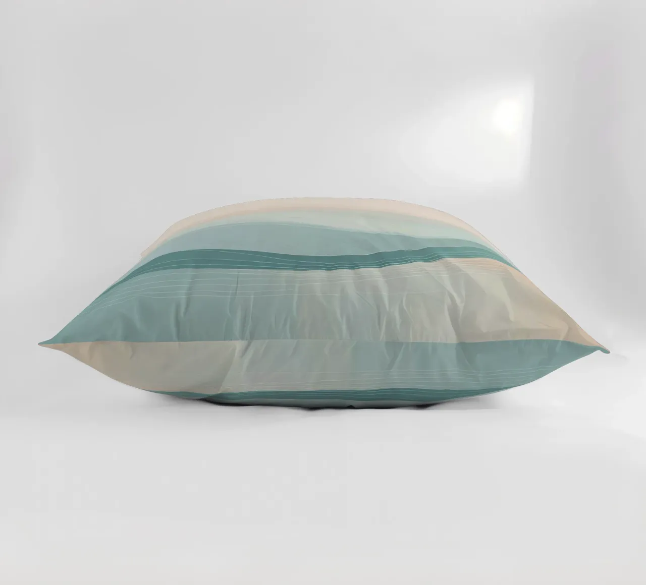 De douces vagues de couleurs se mélangent harmonieusement dans un motif abstrait. coussin de DesignDoodle