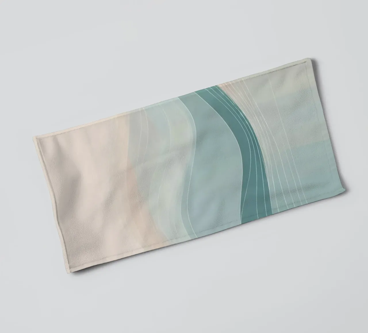 De douces vagues de couleurs se mélangent harmonieusement dans un motif abstrait. serviette de bain de DesignDoodle
