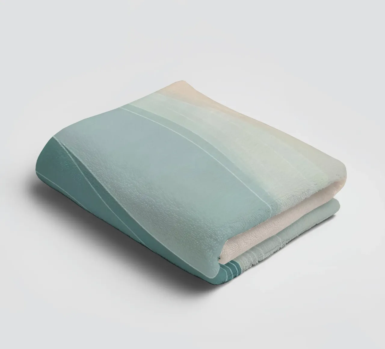 De douces vagues de couleurs se mélangent harmonieusement dans un motif abstrait. serviette de bain de DesignDoodle