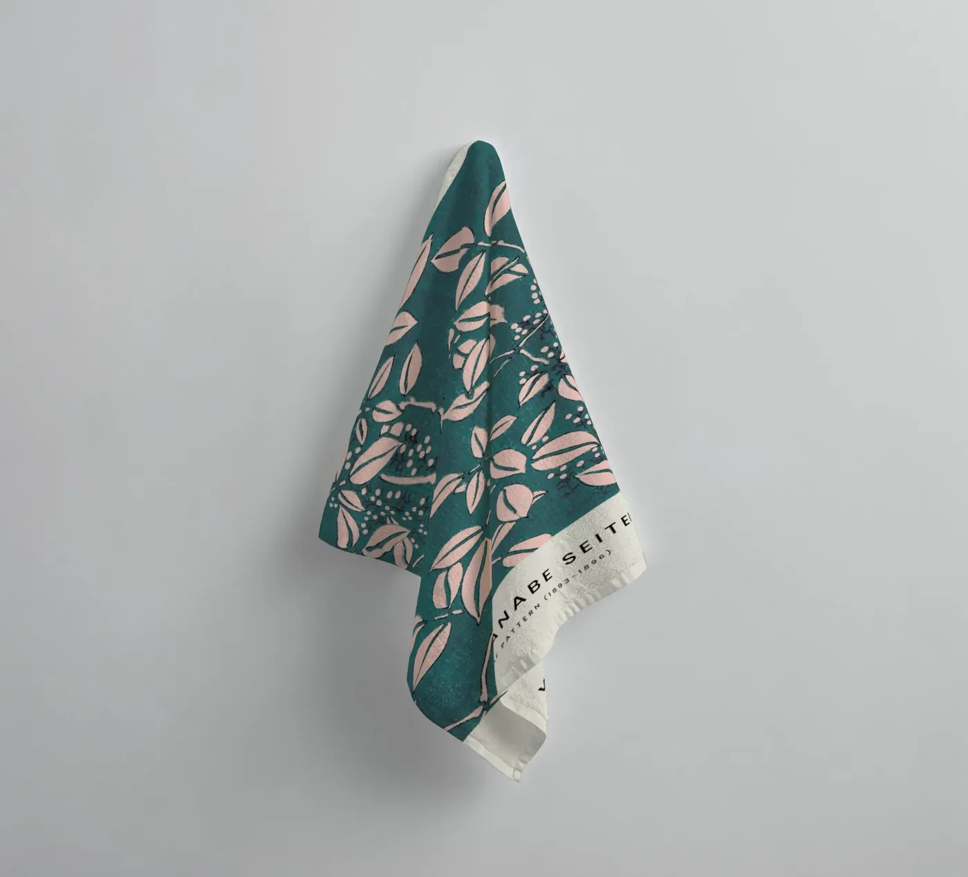 Seitei - Leaf Pattern badhanddoek van Vintage by JUNIQE