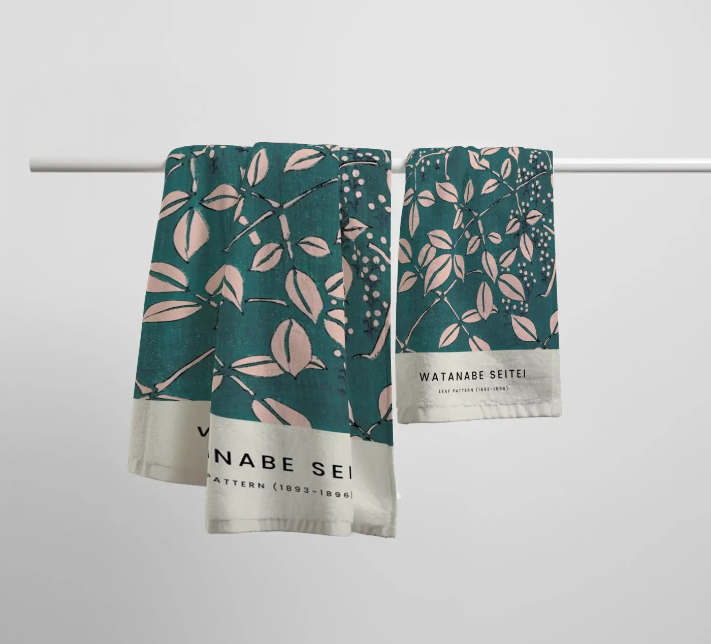 Seitei - Leaf Pattern badhanddoek van Vintage by JUNIQE