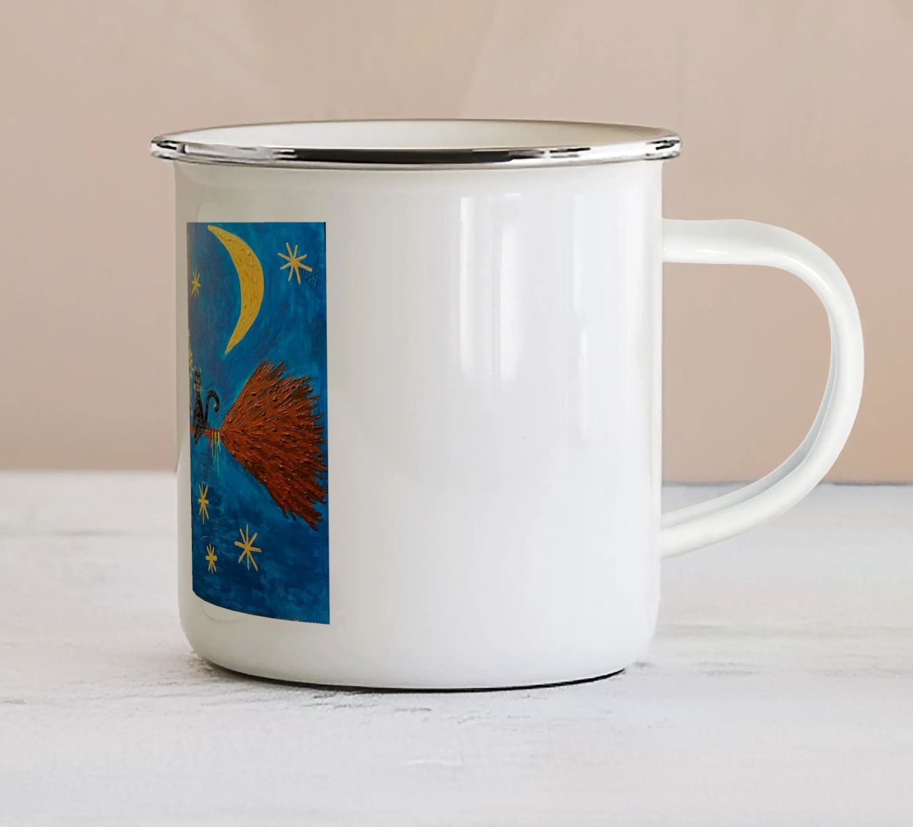 La piccola strega tazza in smalto da irenissima