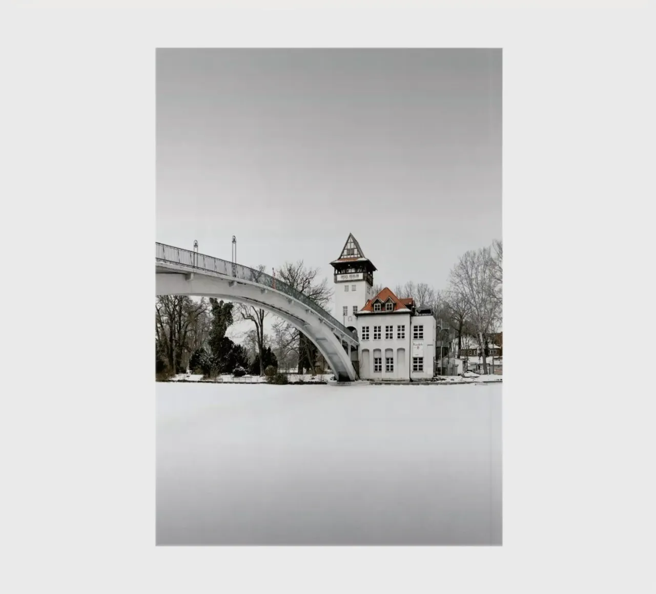 Frozen Island | Berlin 2021 notebook by Håggard Photography | Ronny Behnert