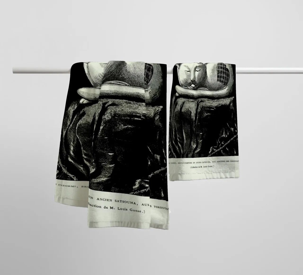 Chat Endormi towel by Vintage by JUNIQE