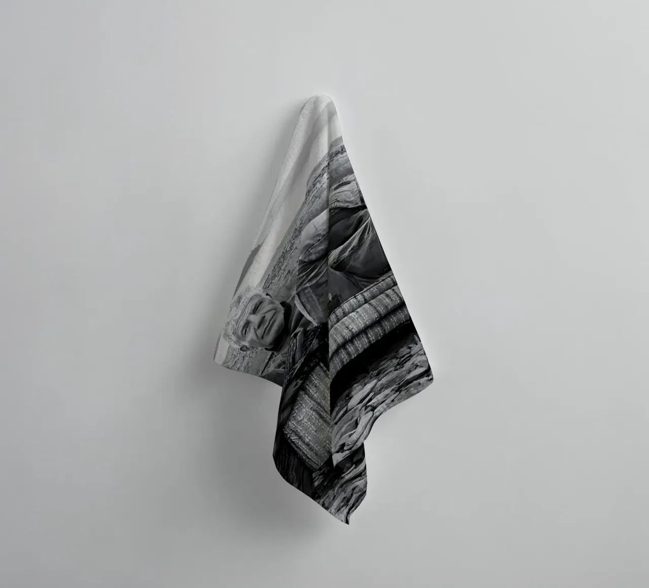 Sit Back towel by Takeme