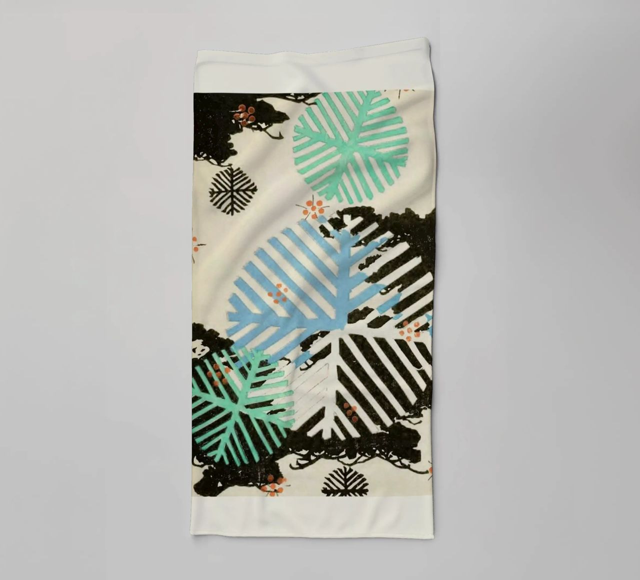 Shin-Bijutsukai - Snowflakes towel by Vintage by JUNIQE