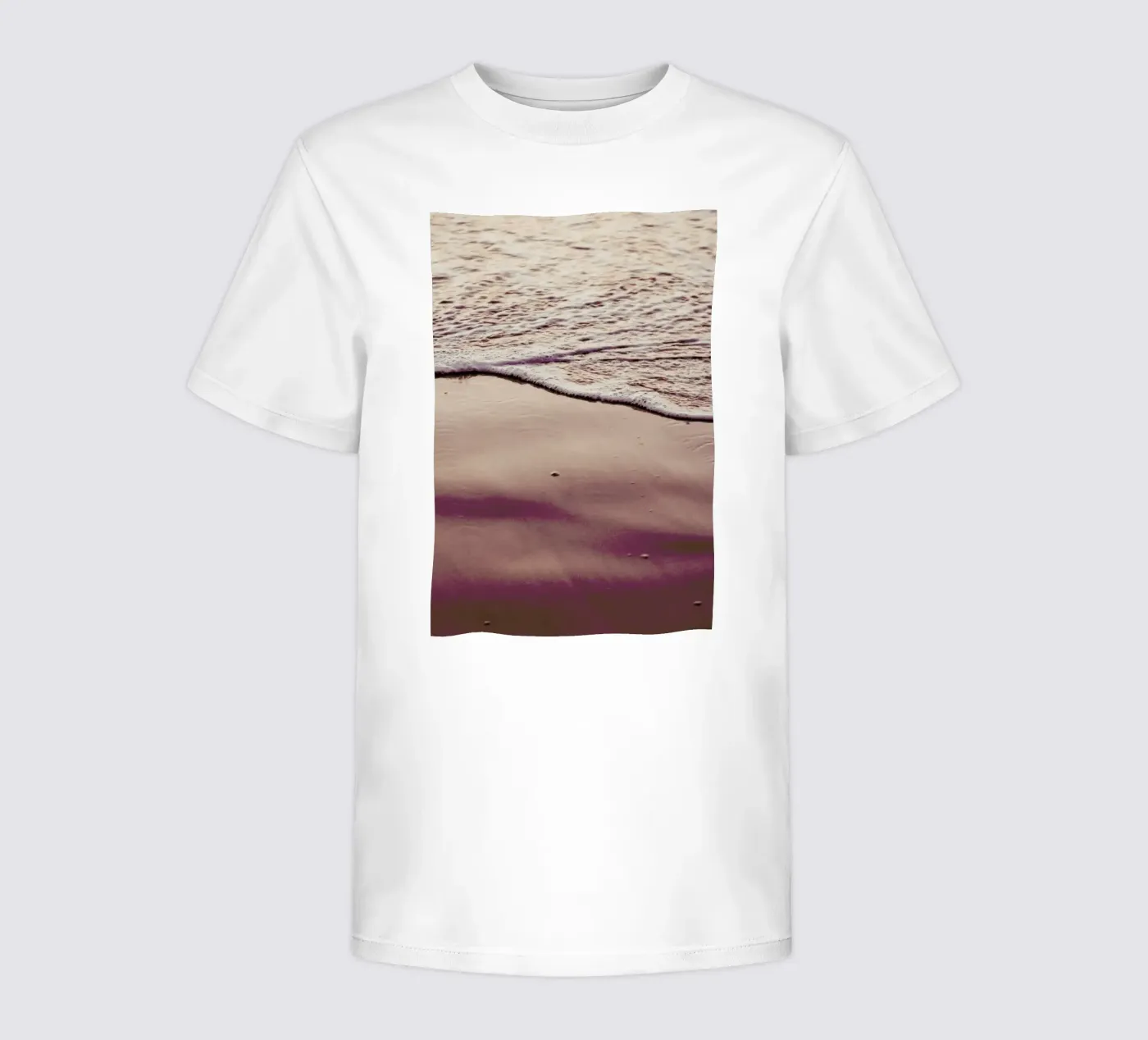 Sunset Waves Kinder T-Shirt von Victoria Frost