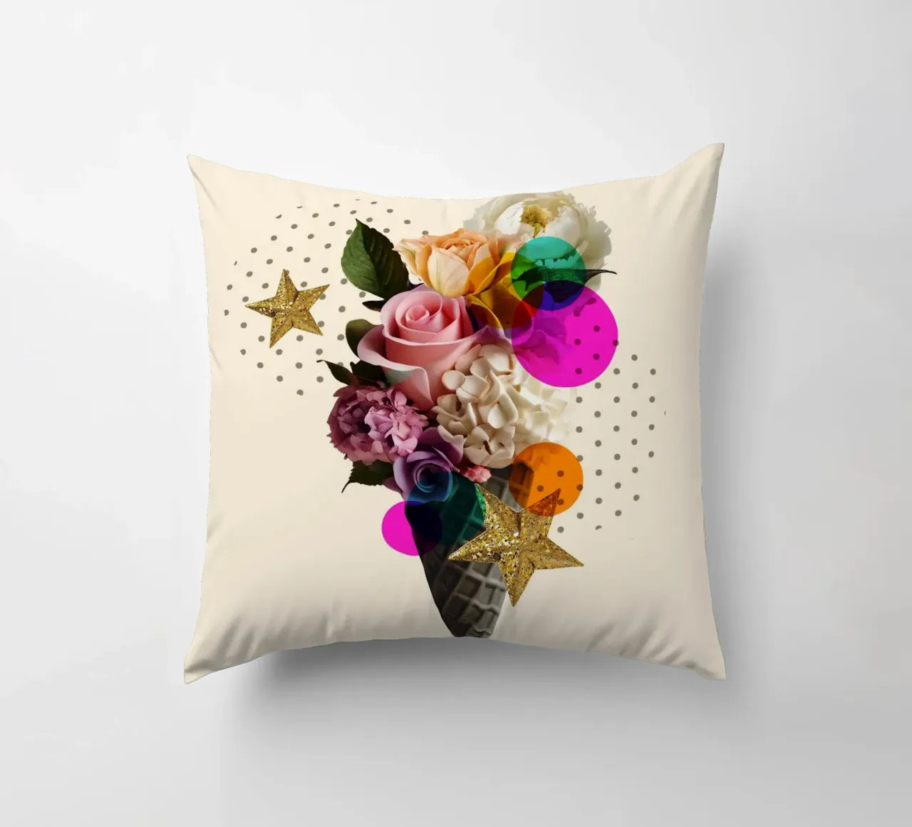 Bloom Cone cuscino da Indigo Rain