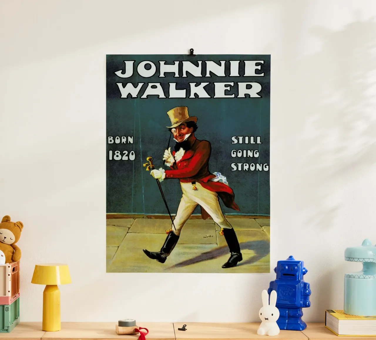 Johnny Walker poster con telaio in plastica da ARTOTHEK
