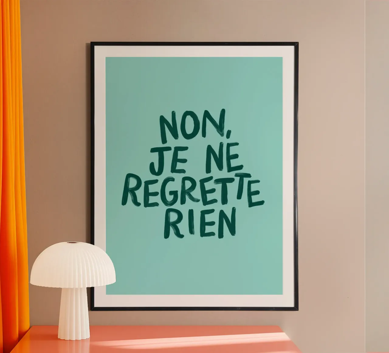 Non Je Ne Regrette Rien Stampa tipografica in lingua francese poster da THE MOTIVATED TYPE