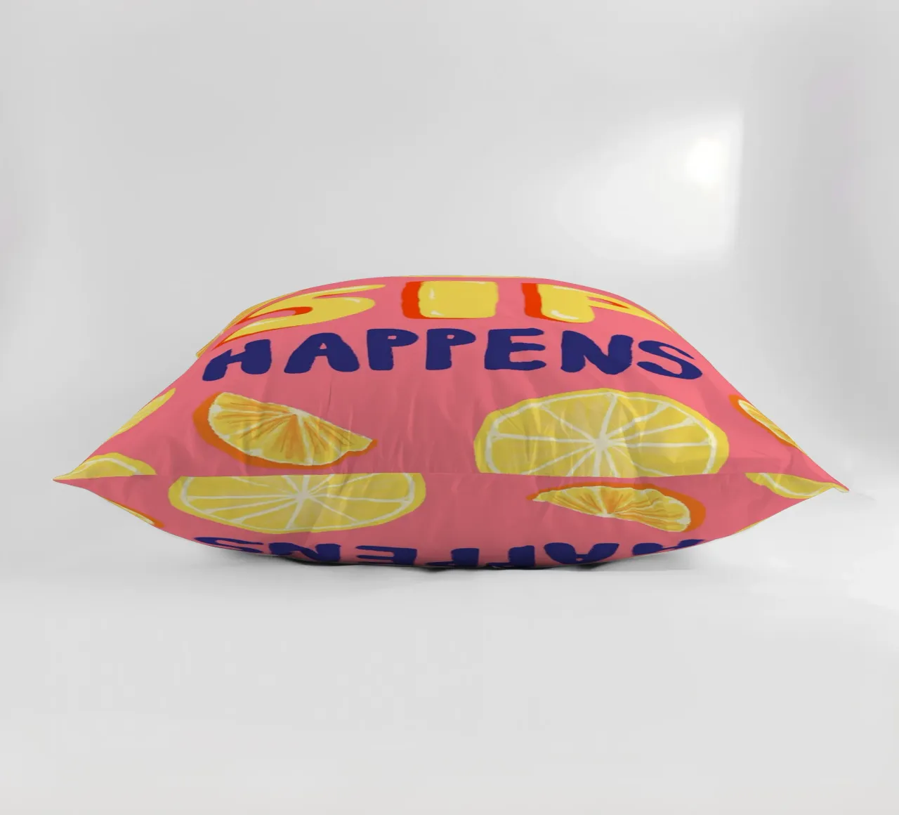 Sip Happens cuscino da Studio Dolci