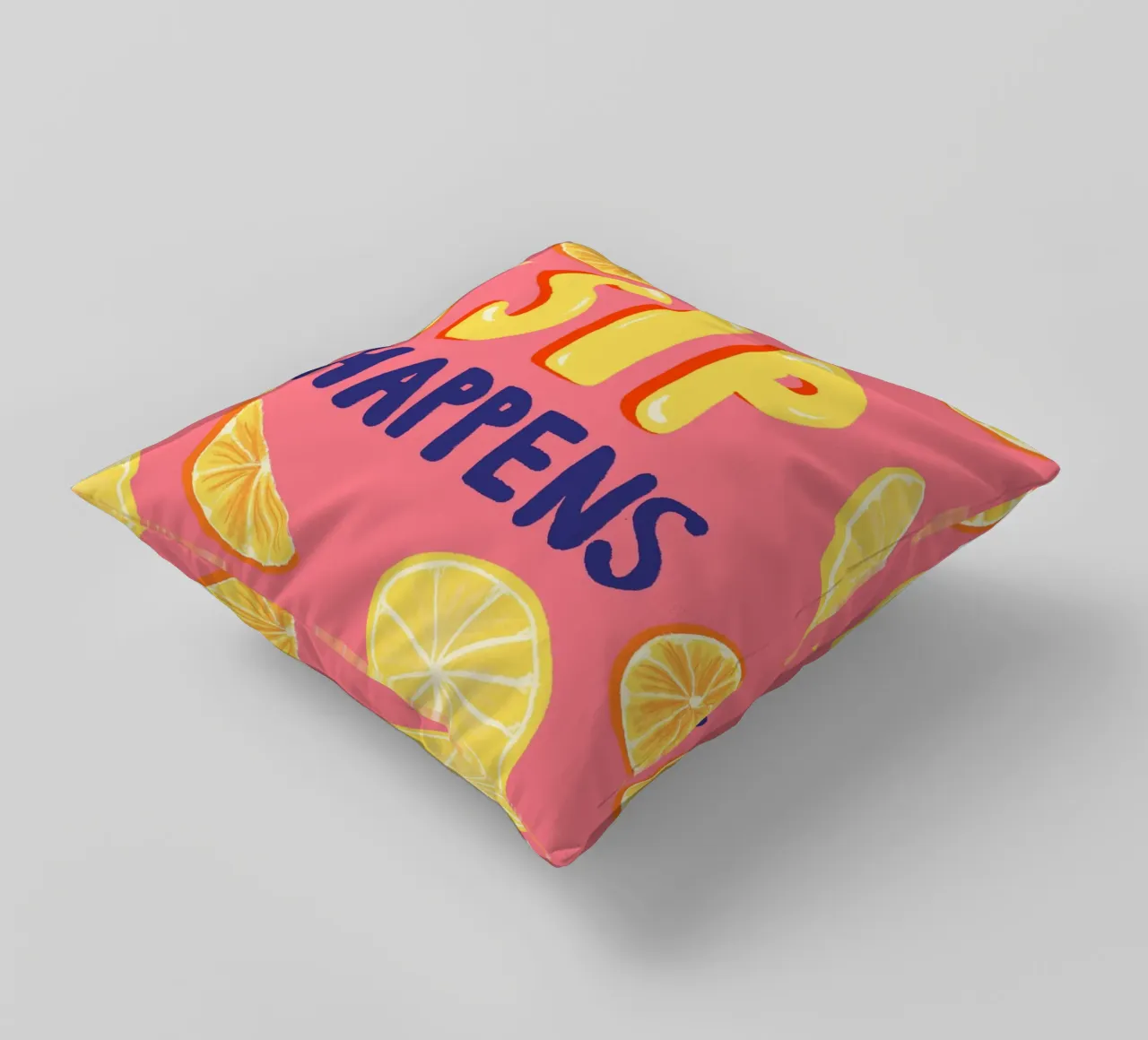 Sip Happens cuscino da Studio Dolci