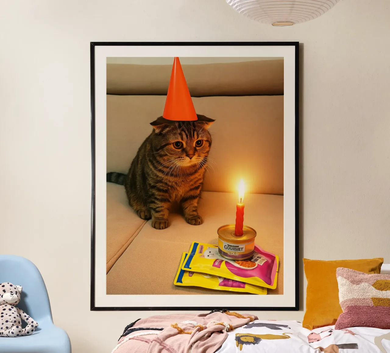 Triste compleanno del gatto Meme Art Design poster con telaio in alluminio da the gondils