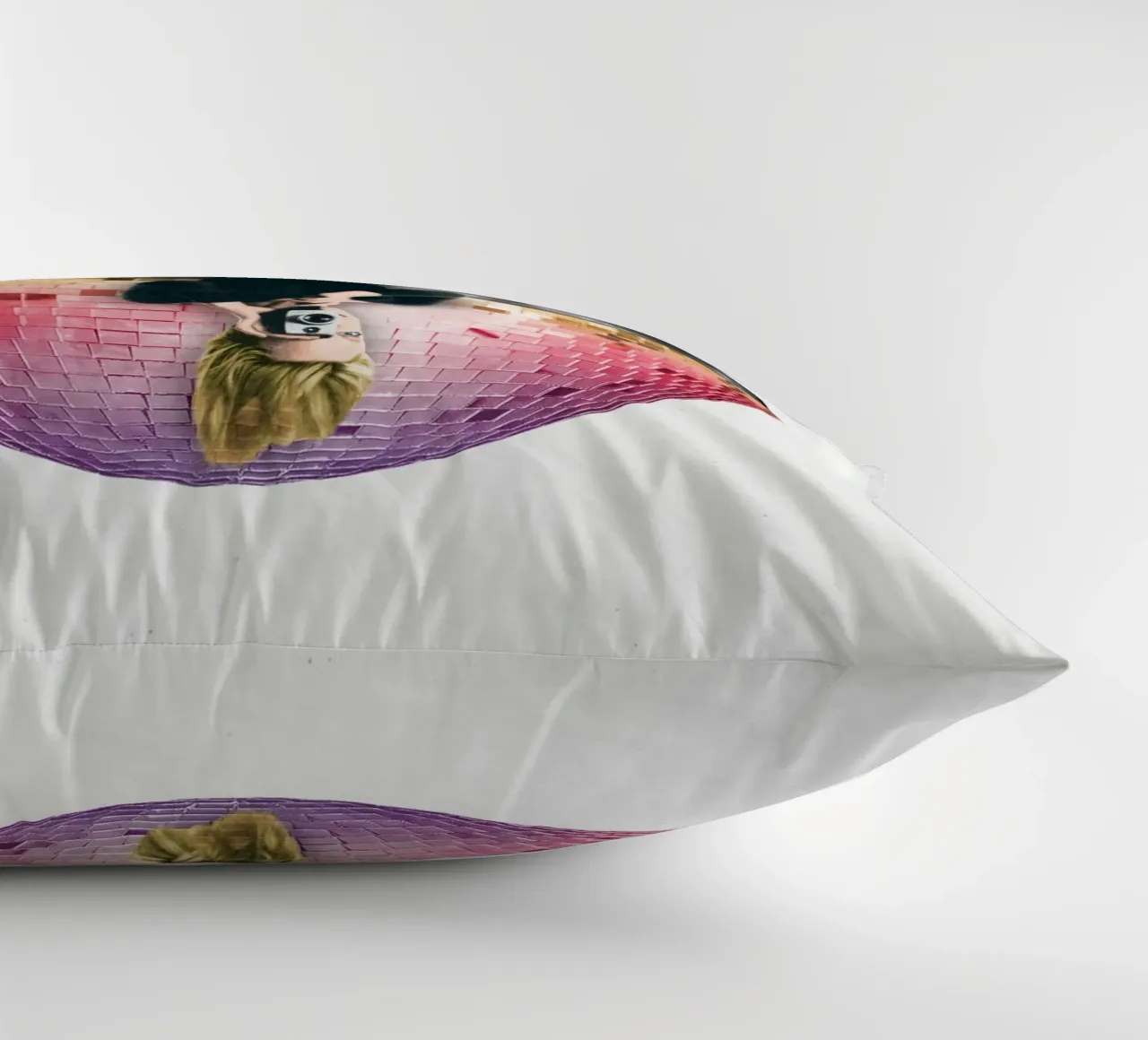 Disco moon cuscino da Sammy Slabbinck