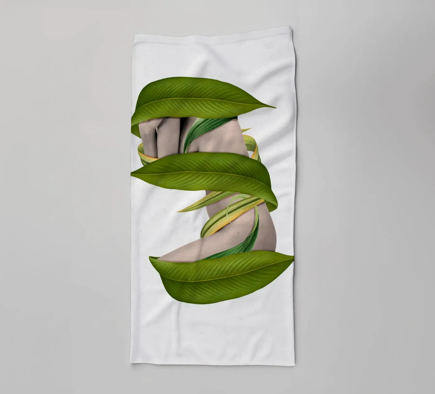 Entangled towel by Sammy Slabbinck