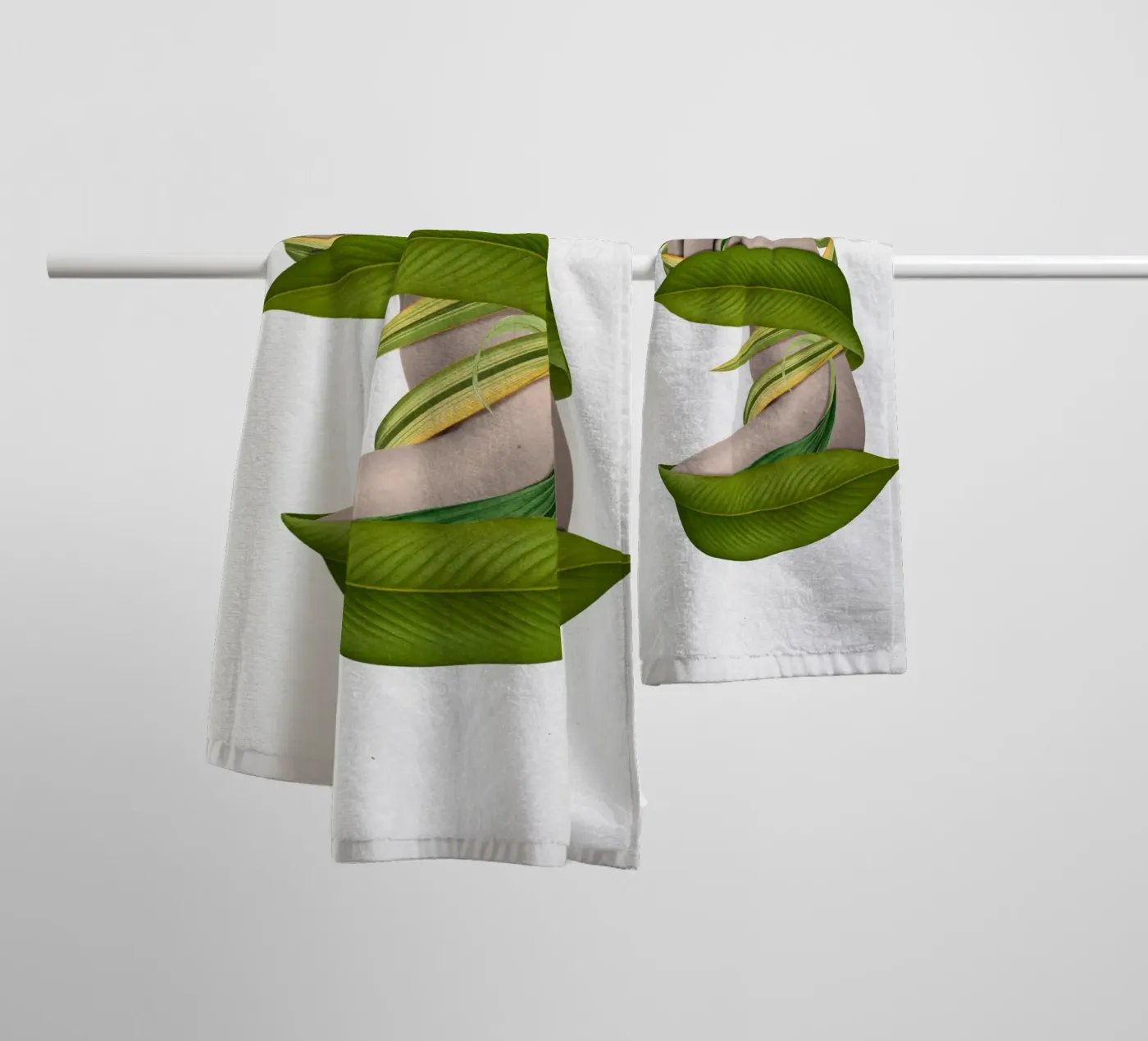 Entangled towel by Sammy Slabbinck