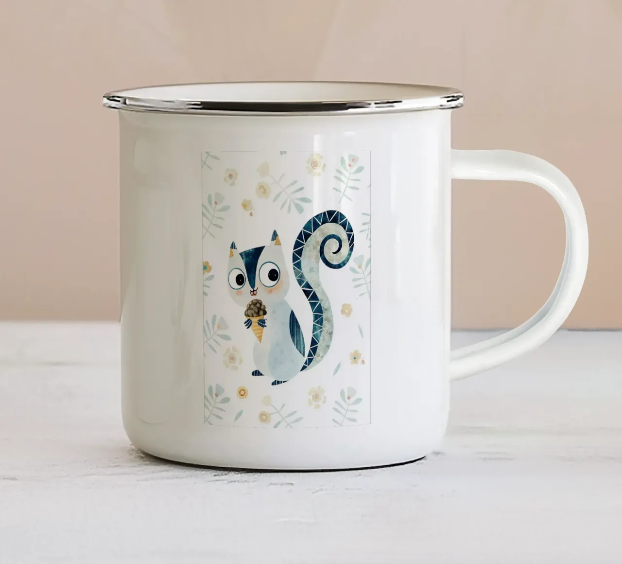 lo scoiattolo tazza in smalto da BABY ART PRINTS