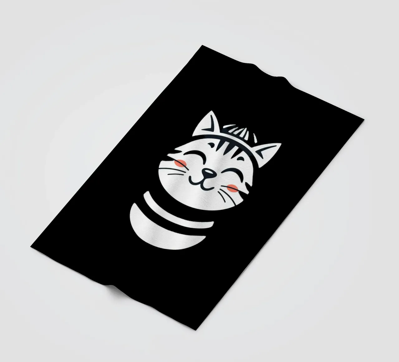 Un allegro gatto sorridente dei cartoni animati con una camicia a righe coperta in pile da DesignDoodle